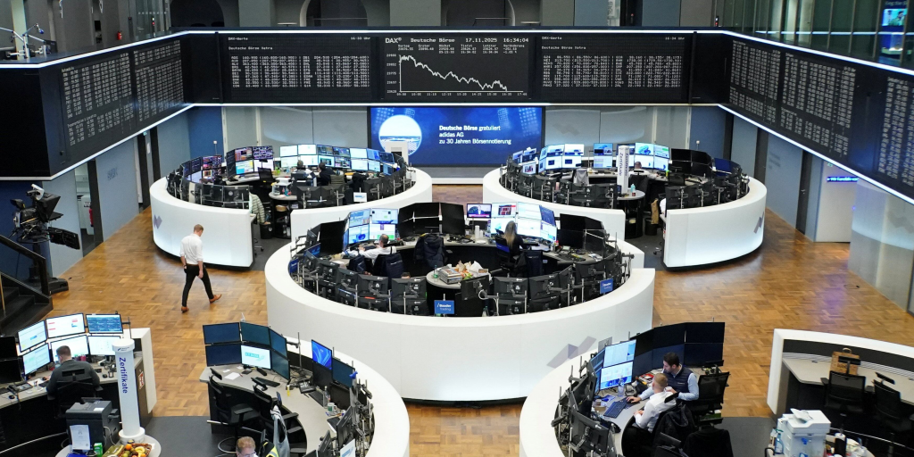 Στις ευρωαγορές η σκυτάλη των διεθνών απωλειών με βαρίδι την τεχνολογία