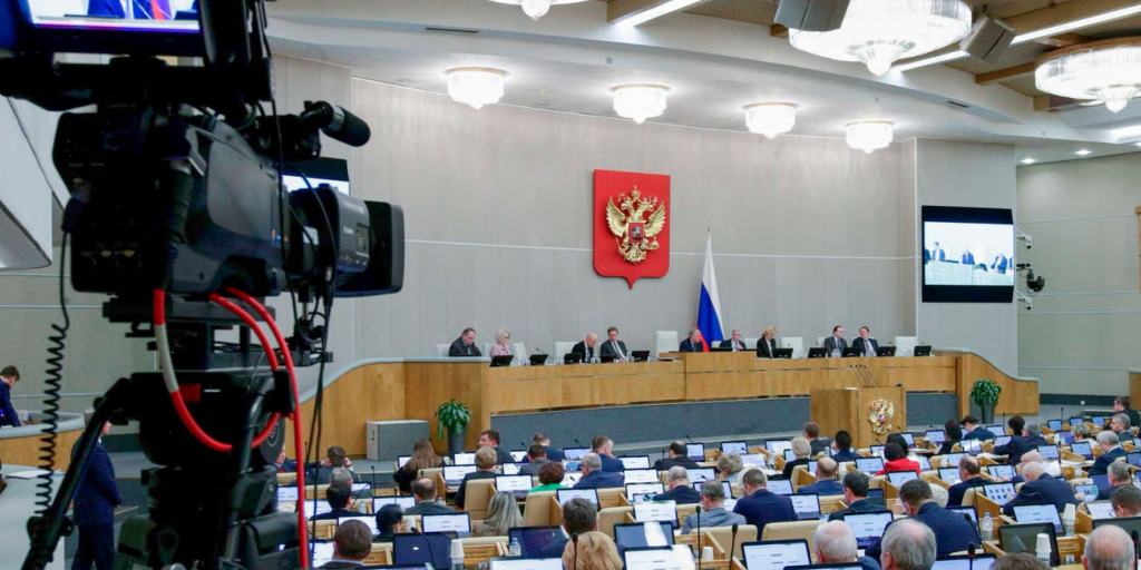 Ρωσία: Φορολογεί εισαγόμενα smartphones και laptops για να χρηματοδοτήσει την αμυντική βιομηχανία