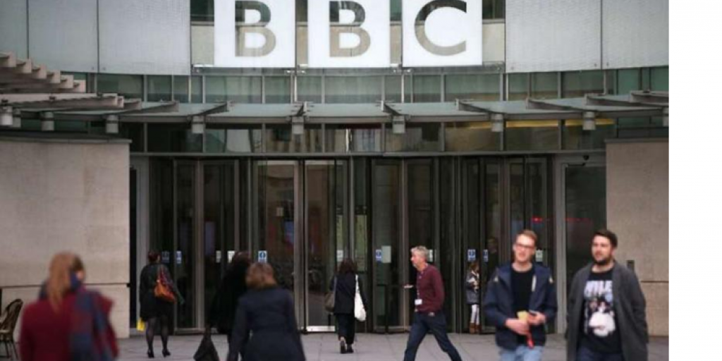 BBC: Τρίζει το οικονομικό μοντέλο του