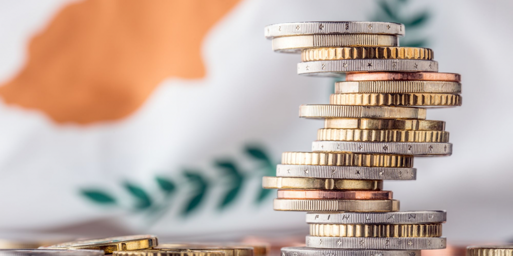 Παραμένουν θετικές οι μακροοικονομικές προοπτικές Κύπρου και με βούλα της Κομισιόν