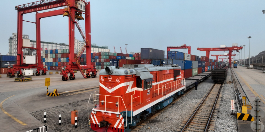 Η μεγάλη κινεζική απόβαση στην Ευρώπη – Κίνδυνοι και ευκαιρίες