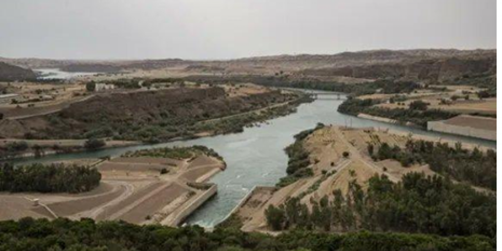 To Ιράν διακόπτει την ηλεκτροπαραγωγή σε σημαντικό φράγμα λόγω ξηρασίας