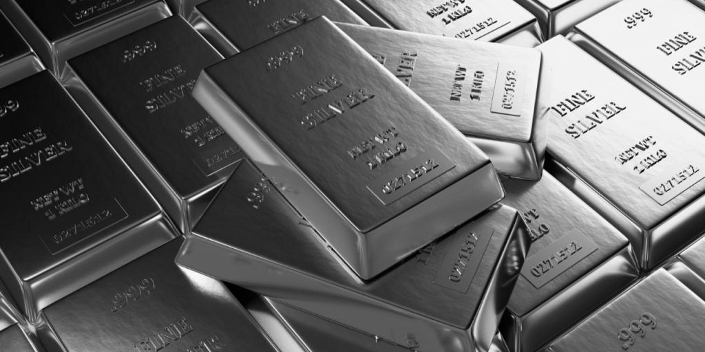 Κύμα ρευστοποιήσεων στο ασήμι – Υποχωρεί από τα κέρδη ρεκόρ