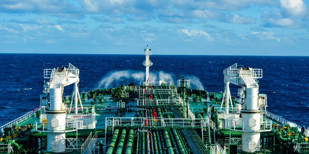 Στο τραπέζι της Δύσης νέες κυρώσεις κατά του ναυτιλιακού τομέα της Ρωσίας