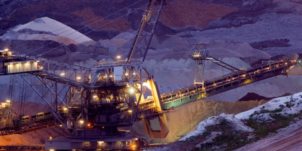 Ευρώπη: «Πρόσω ολοταχώς» στα σχέδια για την ενίσχυση της εξόρυξης και επεξεργασίας σπάνιων γαιών