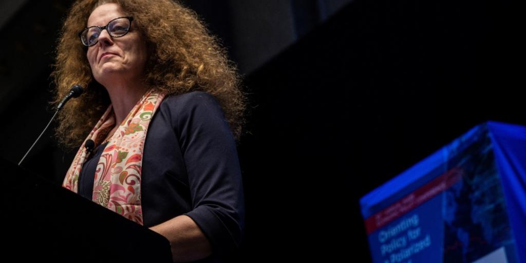 Σνάμπελ: «Αν μου ζητηθεί, είμαι έτοιμη να αναλάβω την προεδρία της ΕΚΤ»