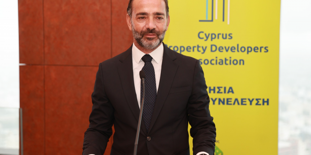 Ο Συνδ. Ακινήτων δηλώνει παρόν και έτοιμος να στηρίξει τις προσπάθειες για προσιτή στέγη