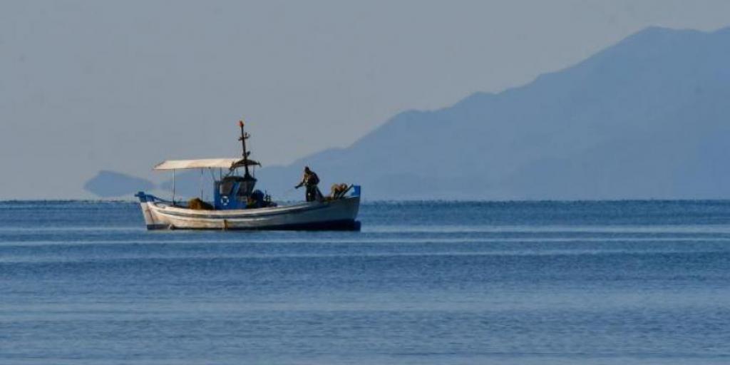 &Pi;&rho;ά&sigma;&iota;&nu;&omicron; &Upsilon;&pi;&omicron;&upsilon;&rho;&gamma;&iota;&kappa;&omicron;ύ &gamma;&iota;&alpha; &sigma;&tau;ή&rho;&iota;&xi;&eta; ά&nu;&omega; &tau;&omega;&nu; &euro;57.000 &sigma;&epsilon; &epsilon;&pi;&alpha;&gamma;&gamma;&epsilon;&lambda;&mu;&alpha;&tau;ί&epsilon;&sigmaf; &alpha;&lambda;&iota;&epsilon;ί&sigmaf;