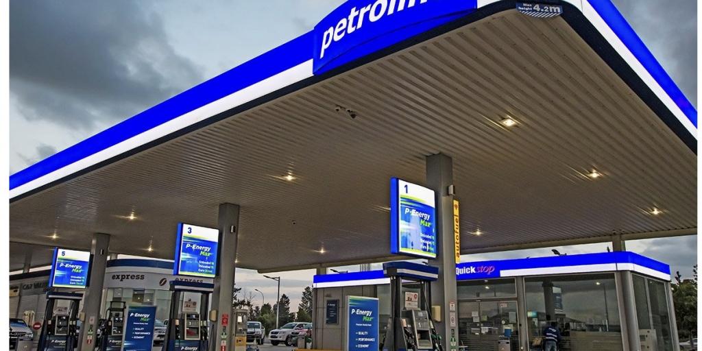 &Epsilon;&Pi;&Alpha;: &laquo;&Pi;&rho;ά&sigma;&iota;&nu;&omicron; &phi;&omega;&sigmaf;&raquo; &alpha;&lambda;&lambda;ά &mu;&epsilon; ό&rho;&omicron;&upsilon;&sigmaf; &sigma;&tau;&eta;&nu; &epsilon;&xi;&alpha;&gamma;&omicron;&rho;ά &tau;&eta;&sigmaf; ExxonMobil &alpha;&pi;ό &tau;&eta;&nu; Petrolina