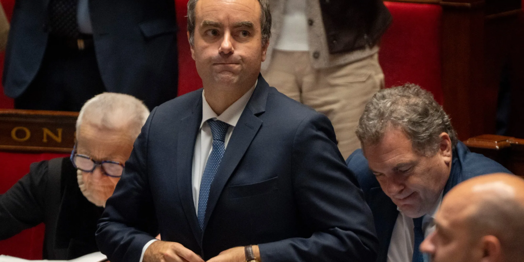 &Nu;έ&alpha; &kappa;&rho;ί&sigma;&eta; &sigma;&tau;&eta; &Gamma;&alpha;&lambda;&lambda;ί&alpha; - &Sigma;&tau;&omicron;&nu; &alpha;έ&rho;&alpha; &xi;&alpha;&nu;ά &omicron; &pi;&rho;&omicron;ϋ&pi;&omicron;&lambda;&omicron;&gamma;&iota;&sigma;&mu;ό&sigmaf; &tau;&omicron;&upsilon; 2026