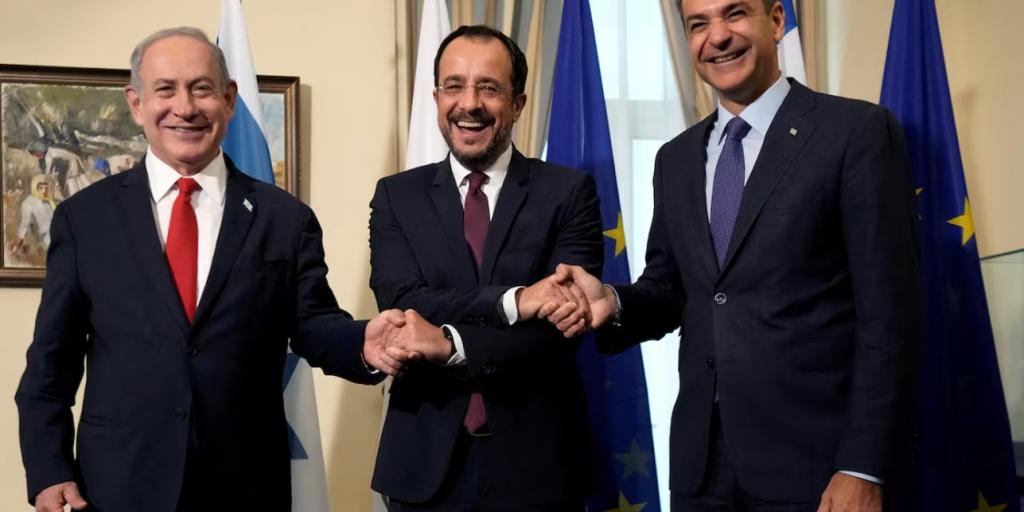 &Epsilon;&nu;&epsilon;&rho;&gamma;&epsilon;&iota;&alpha;&kappa;ά έ&rho;&gamma;&alpha; &kappa;&alpha;&iota; &delta;&iota;&alpha;&sigma;&upsilon;&nu;&delta;έ&sigma;&epsilon;&iota;&sigmaf; &sigma;&tau;&omicron; &tau;&rho;&alpha;&pi;έ&zeta;&iota; &tau;&eta;&sigmaf; &Tau;&rho;&iota;&mu;&epsilon;&rho;&omicron;ύ&sigmaf; &sigma;&tau;&alpha; &Iota;&epsilon;&rho;&omicron;&sigma;ό&lambda;&upsilon;&mu;&alpha;