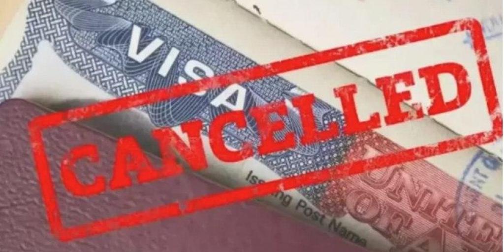 &Alpha;&nu;&alpha;&kappa;&lambda;ή&theta;&eta;&kappa;&alpha;&nu; &epsilon;&pi;ί &Tau;&rho;&alpha;&mu;&pi; &pi;ά&nu;&omega; &alpha;&pi;ό 100.000 &theta;&epsilon;&omega;&rho;ή&sigma;&epsilon;&iota;&sigmaf; &delta;&iota;&alpha;&beta;&alpha;&tau;&eta;&rho;ί&omega;&nu;