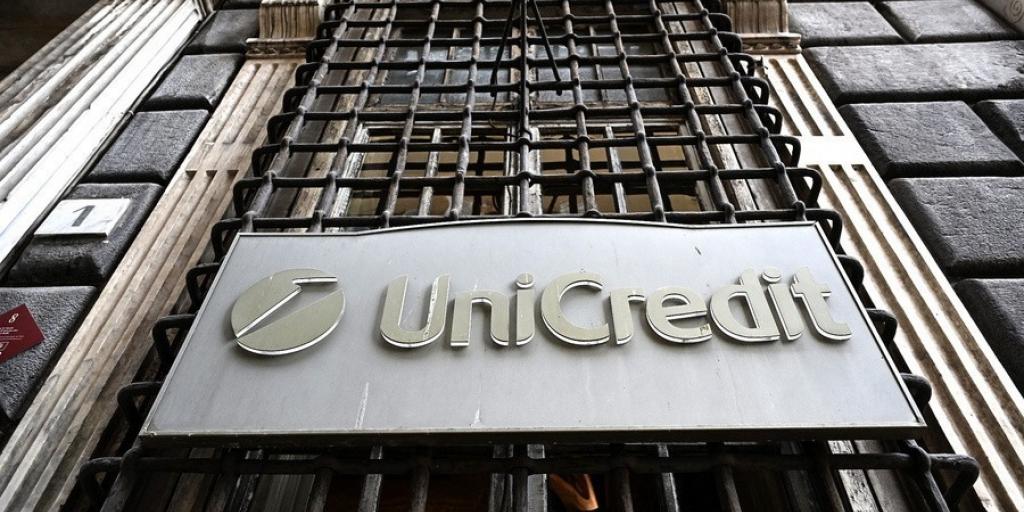UniCredit: &Delta;&iota;&alpha;&psi;&epsilon;ύ&delta;&epsilon;&iota; &tau;&alpha; &pi;&epsilon;&rho;ί &alpha;&pi;ό&kappa;&tau;&eta;&sigma;&eta;&sigmaf; &sigma;&upsilon;&mu;&mu;&epsilon;&tau;&omicron;&chi;ή&sigmaf; &sigma;&tau;&eta; Monte dei Paschi