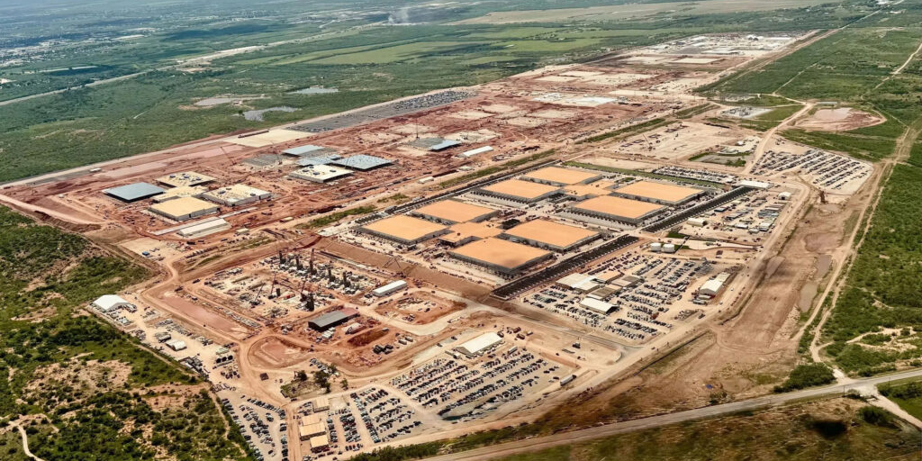 Project Jade: &Alpha;&upsilon;&tau;ό &theta;&alpha; &epsilon;ί&nu;&alpha;&iota; &tau;&omicron; &mu;&epsilon;&gamma;&alpha;&lambda;ύ&tau;&epsilon;&rho;&omicron; Data Center &sigma;&tau;&iota;&sigmaf; &Eta;&Pi;&Alpha; &ndash; &Theta;&alpha; &xi;&epsilon;&pi;&epsilon;&rho;ά&sigma;&epsilon;&iota; &tau;&alpha; 50 &delta;&iota;&sigma;. &delta;&omicron;&lambda;.