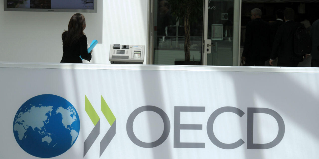 &Omicron; &Omicron;&Omicron;&Sigma;&Alpha; &xi;&epsilon;&kappa;ί&nu;&eta;&sigma;&epsilon; &pi;&rho;ό&gamma;&rho;&alpha;&mu;&mu;&alpha; &gamma;&iota;&alpha; &mu;&alpha;&theta;ή&mu;&alpha;&tau;&alpha; &delta;&eta;&mu;&omicron;&sigma;&iota;&omicron;&nu;&omicron;&mu;&iota;&kappa;ή&sigmaf; &pi;&omicron;&lambda;&iota;&tau;&iota;&kappa;ή&sigmaf; &sigma;&tau;&omicron;&upsilon;&sigmaf; &pi;&omicron;&lambda;&iota;&tau;&iota;&kappa;&omicron;ύ&sigmaf;!