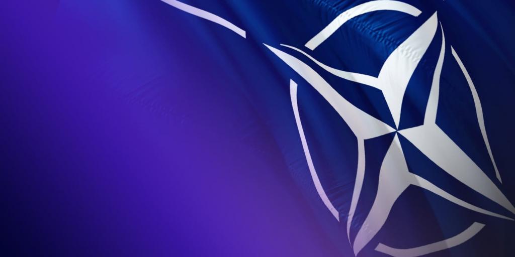 Economist: &Tau;&alpha; 5 &sigma;&tau;ά&delta;&iota;&alpha; &tau;&omicron;&upsilon; &pi;έ&nu;&theta;&omicron;&upsilon;&sigmaf; &tau;&omega;&nu; &Epsilon;&upsilon;&rho;&omega;&pi;&alpha;ί&omega;&nu; &gamma;&iota;&alpha; &tau;&eta; &Beta;&omicron;&rho;&epsilon;&iota;&omicron;&alpha;&tau;&lambda;&alpha;&nu;&tau;&iota;&kappa;ή &Sigma;&upsilon;&mu;&mu;&alpha;&chi;ί&alpha;