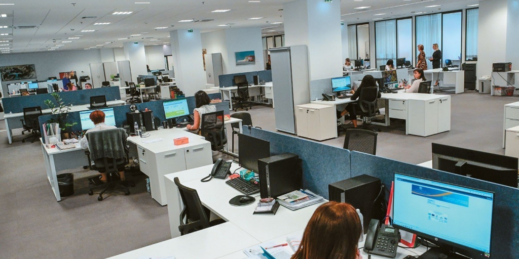 &Pi;&rho;&epsilon;&mu;&iota;έ&rho;&alpha; &gamma;&iota;&alpha; &tau;&omicron; &nu;έ&omicron; &omega;&rho;ά&rho;&iota;&omicron; &sigma;&tau;&omicron; &Delta;&eta;&mu;ό&sigma;&iota;&omicron; &ndash; &Pi;&rho;&omicron;&sigma;έ&lambda;&epsilon;&upsilon;&sigma;&eta; &alpha;&pi;ό &tau;&iota;&sigmaf; 7 έ&omega;&sigmaf; &kappa;&alpha;&iota; &tau;&iota;&sigmaf; 9 &tau;&omicron; &pi;&rho;&omega;ί