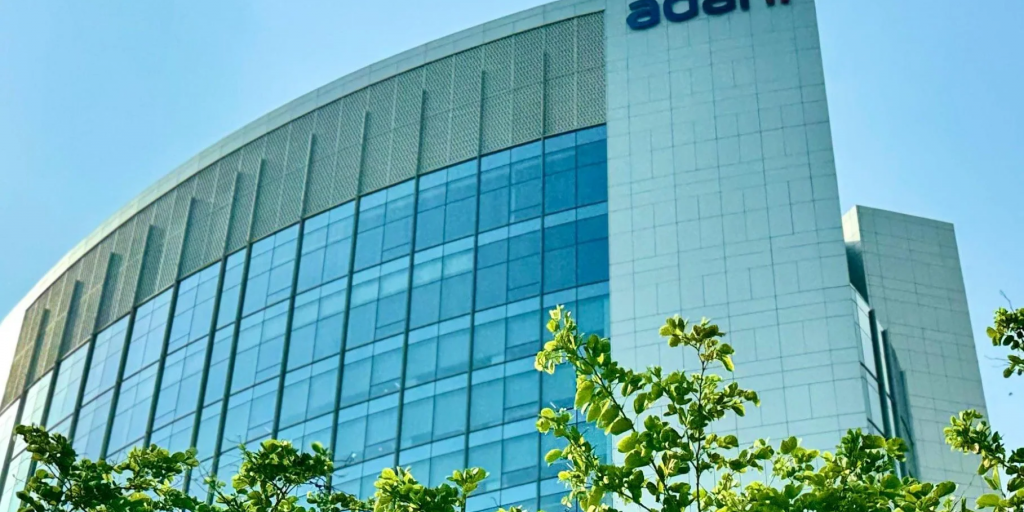 &Iota;&sigma;&tau;&omicron;&rho;&iota;&kappa;ό &tau;&rho;ί&mu;&eta;&nu;&omicron; &gamma;&iota;&alpha; &tau;&eta;&nu; Adani Enterprises &mu;&epsilon; ώ&theta;&eta;&sigma;&eta; &alpha;&pi;ό &alpha;&pi;&omicron;&epsilon;&pi;έ&nu;&delta;&upsilon;&sigma;&eta; 56 &delta;&iota;&sigma;. &rho;&omicron;&upsilon;&pi;&iota;ώ&nu;