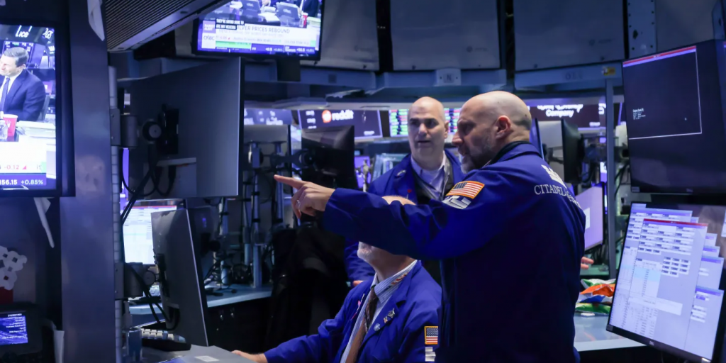 &Iota;&sigma;&chi;&upsilon;&rho;&omicron;ί &kappa;&rho;&alpha;&delta;&alpha;&sigma;&mu;&omicron;ί &sigma;&tau;&eta; Wall Street: &Kappa;&alpha;&tau;έ&rho;&rho;&epsilon;&upsilon;&sigma;&alpha;&nu; &tau;&epsilon;&chi;&nu;&omicron;&lambda;&omicron;&gamma;ί&alpha; &kappa;&alpha;&iota; crypto