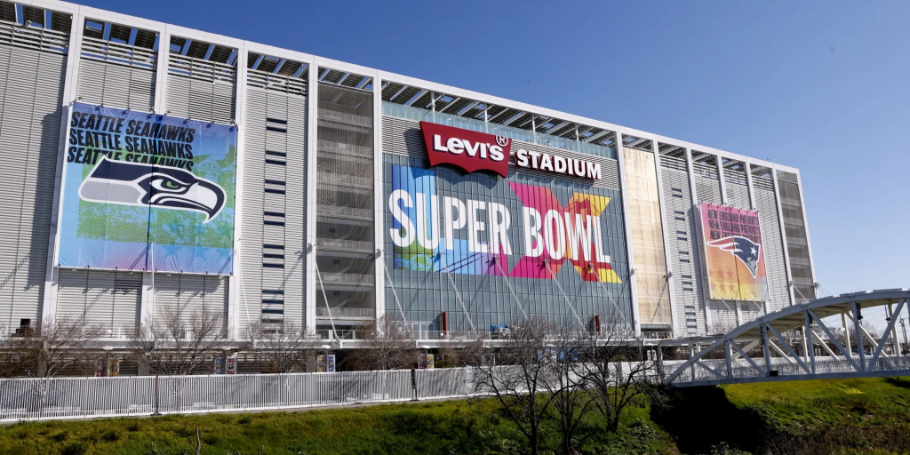 &Eta; &omicron;&iota;&kappa;&omicron;&nu;&omicron;&mu;ί&alpha; &tau;&omicron;&upsilon; Super Bowl: &Pi;&omicron;&iota;&alpha; &epsilon;ί&nu;&alpha;&iota; &tau;&alpha; έ&sigma;&omicron;&delta;&alpha; &alpha;&pi;ό &tau;&omicron; &mu;&epsilon;&gamma;&alpha;&lambda;ύ&tau;&epsilon;&rho;&omicron; &alpha;&theta;&lambda;&eta;&tau;&iota;&kappa;ό &gamma;&epsilon;&gamma;&omicron;&nu;ό&sigmaf; &sigma;&tau;&iota;&sigmaf; &Eta;&Pi;&Alpha;