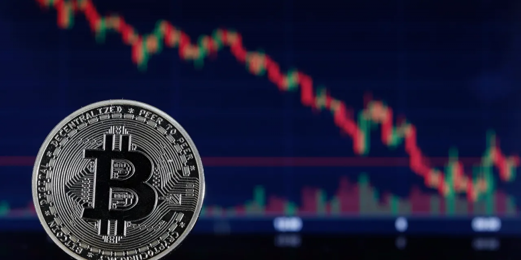 Bitcoin: &Omicron;&iota; &laquo;&phi;ά&lambda;&alpha;&iota;&nu;&epsilon;&sigmaf;&raquo; &epsilon;&pi;&iota;&sigma;&tau;&rho;έ&phi;&omicron;&upsilon;&nu; &sigma;&tau;&iota;&sigmaf; &alpha;&gamma;&omicron;&rho;έ&sigmaf; &mu;&epsilon;&tau;ά &tau;&eta;&nu; &kappa;&alpha;&tau;&alpha;&iota;&gamma;ί&delta;&alpha;