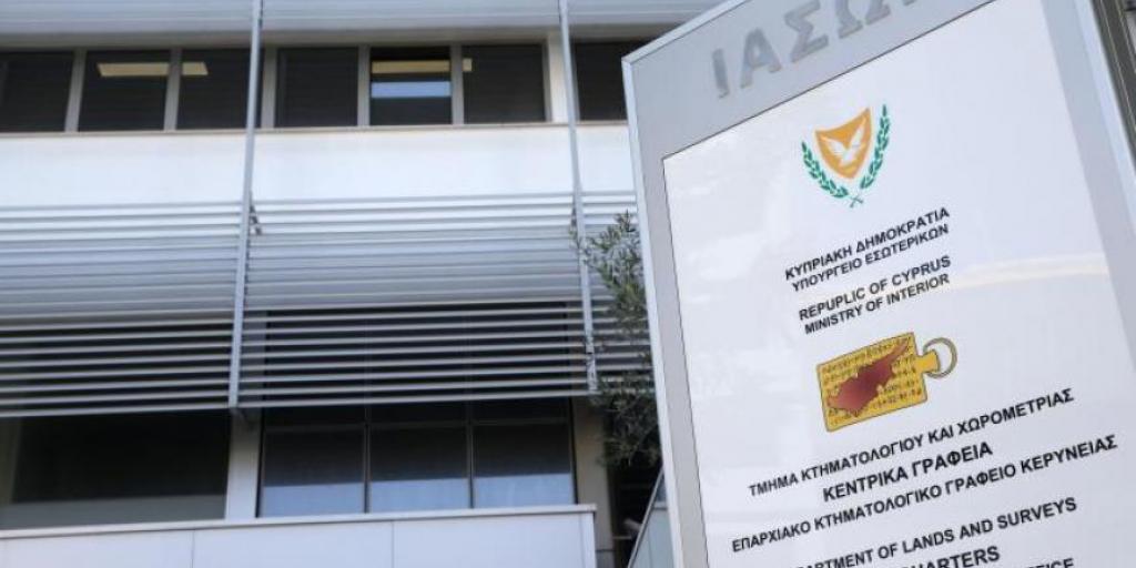 &Kappa;&tau;&eta;&mu;&alpha;&tau;&omicron;&lambda;ό&gamma;&iota;&omicron;: &Lambda;&alpha;&mu;&beta;ά&nu;&omicron;&nu;&tau;&alpha;&iota; &sigma;&omicron;&beta;&alpha;&rho;ά &upsilon;&pi;ό&psi;&eta; ό&lambda;&epsilon;&sigmaf; &omicron;&iota; &epsilon;&iota;&sigma;&eta;&gamma;ή&sigma;&epsilon;&iota;&sigmaf; &tau;&eta;&sigmaf; &Epsilon;&lambda;&epsilon;&gamma;&kappa;&tau;&iota;&kappa;ή&sigmaf;