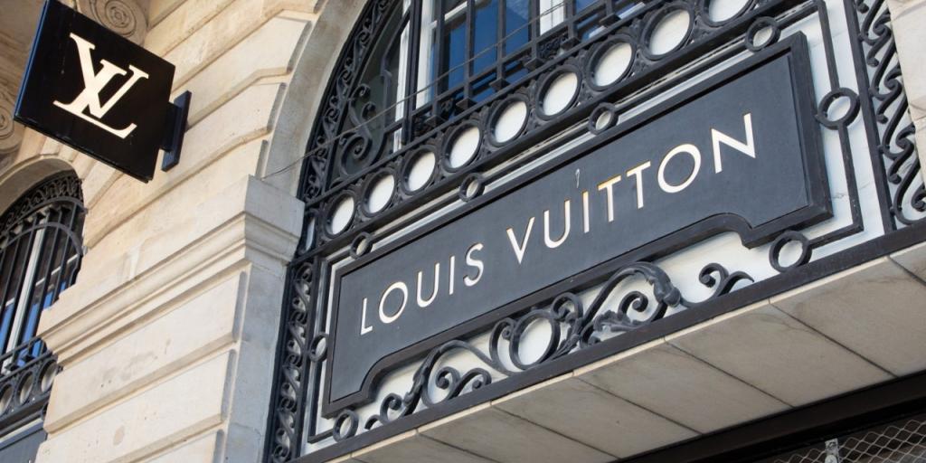 &Pi;ώ&sigmaf; &eta; AI &kappa;&alpha;&iota; &tau;&alpha; hedge funds &laquo;&chi;&tau;&upsilon;&pi;&omicron;ύ&nu;&raquo; &tau;&omicron;&nu; &kappa;&lambda;ά&delta;&omicron; &tau;&omega;&nu; &pi;&omicron;&lambda;&upsilon;&tau;&epsilon;&lambda;ώ&nu; &pi;&rho;&omicron;ϊό&nu;&tau;&omega;&nu;