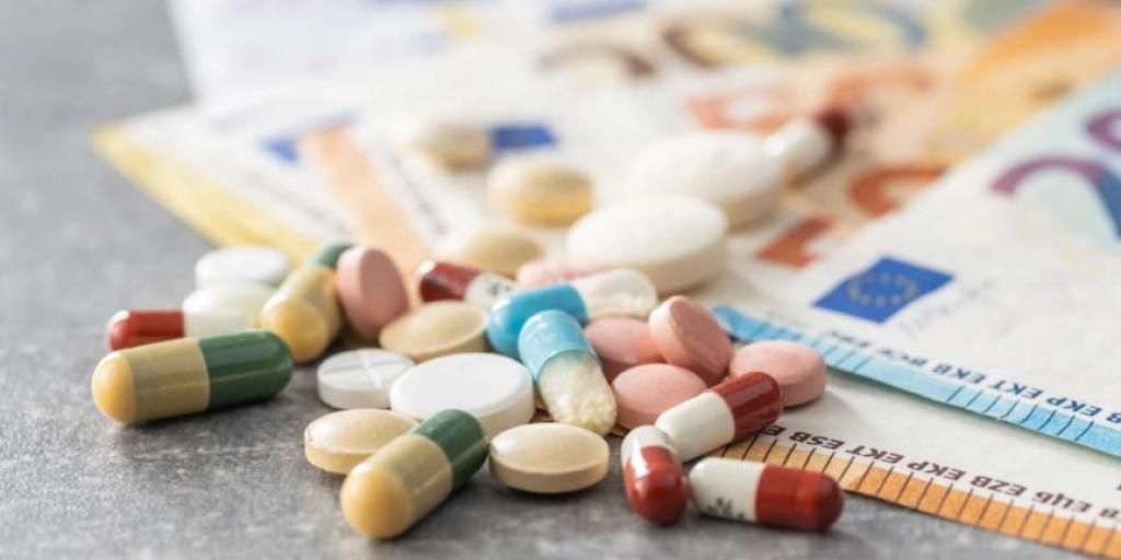Έ&omega;&sigmaf; &euro;22 &tau;&omicron;&nu; &mu;ή&nu;&alpha; &kappa;&alpha;&lambda;&omicron;ύ&nu;&tau;&alpha;&iota; &nu;&alpha; &pi;&lambda;&eta;&rho;ώ&nu;&omicron;&upsilon;&nu; &alpha;&sigma;&theta;&epsilon;&nu;&epsilon;ί&sigmaf; &gamma;&iota;&alpha; &alpha;&nu;&tau;&iota;&pi;&eta;&kappa;&tau;&iota;&kappa;ά &tau;&omicron;&upsilon; &Gamma;&epsilon;&Sigma;&Upsilon;